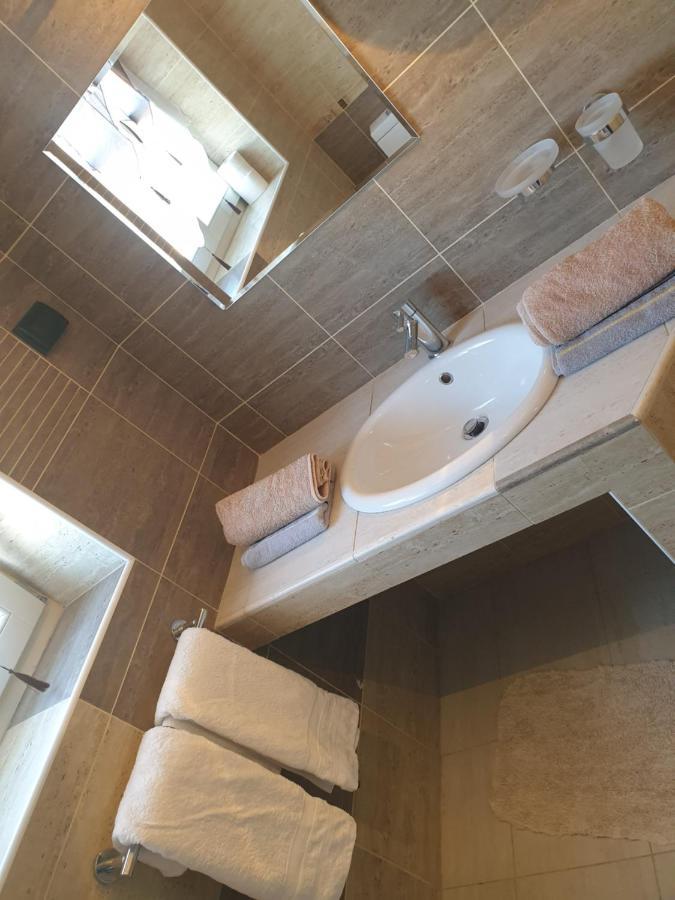 Smartno Apartmaji Sobe Josko Exterior foto